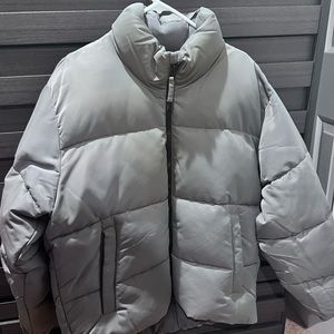 Abercrombie Ultra Puffer. Size XL.